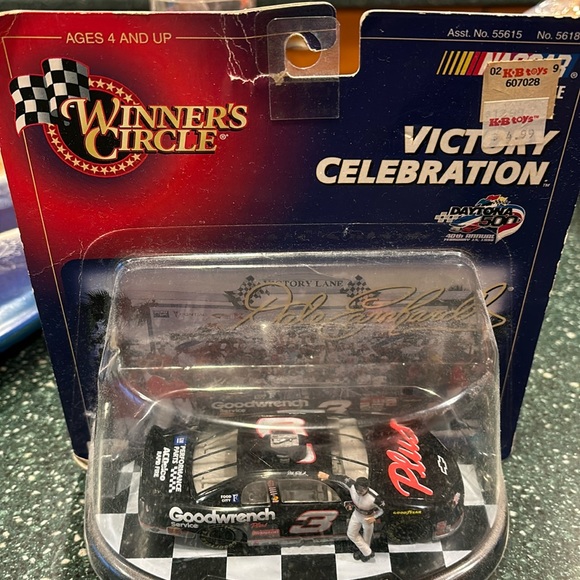 Hasbro Winner’s Circle Dale Earnhardt Victory Celebration Daytona 500 Car - Picture 1 of 4